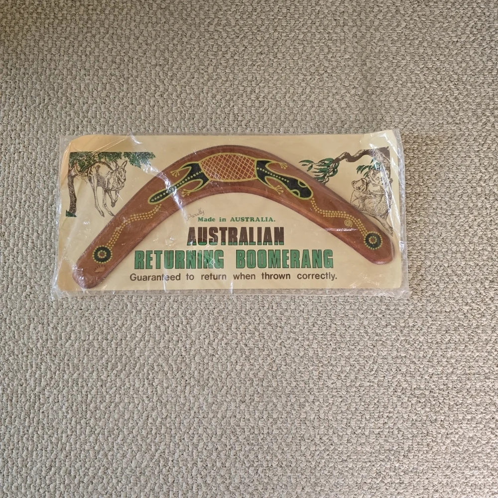 Australian Returning Boomerang - Brown NWOT